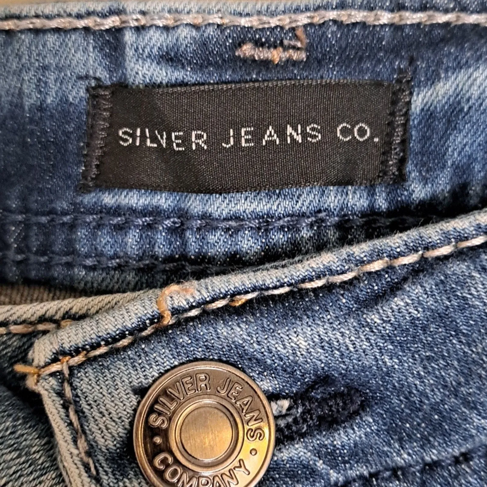 Silver Jeans Girlfriend Midrise Distressed Jeans 33